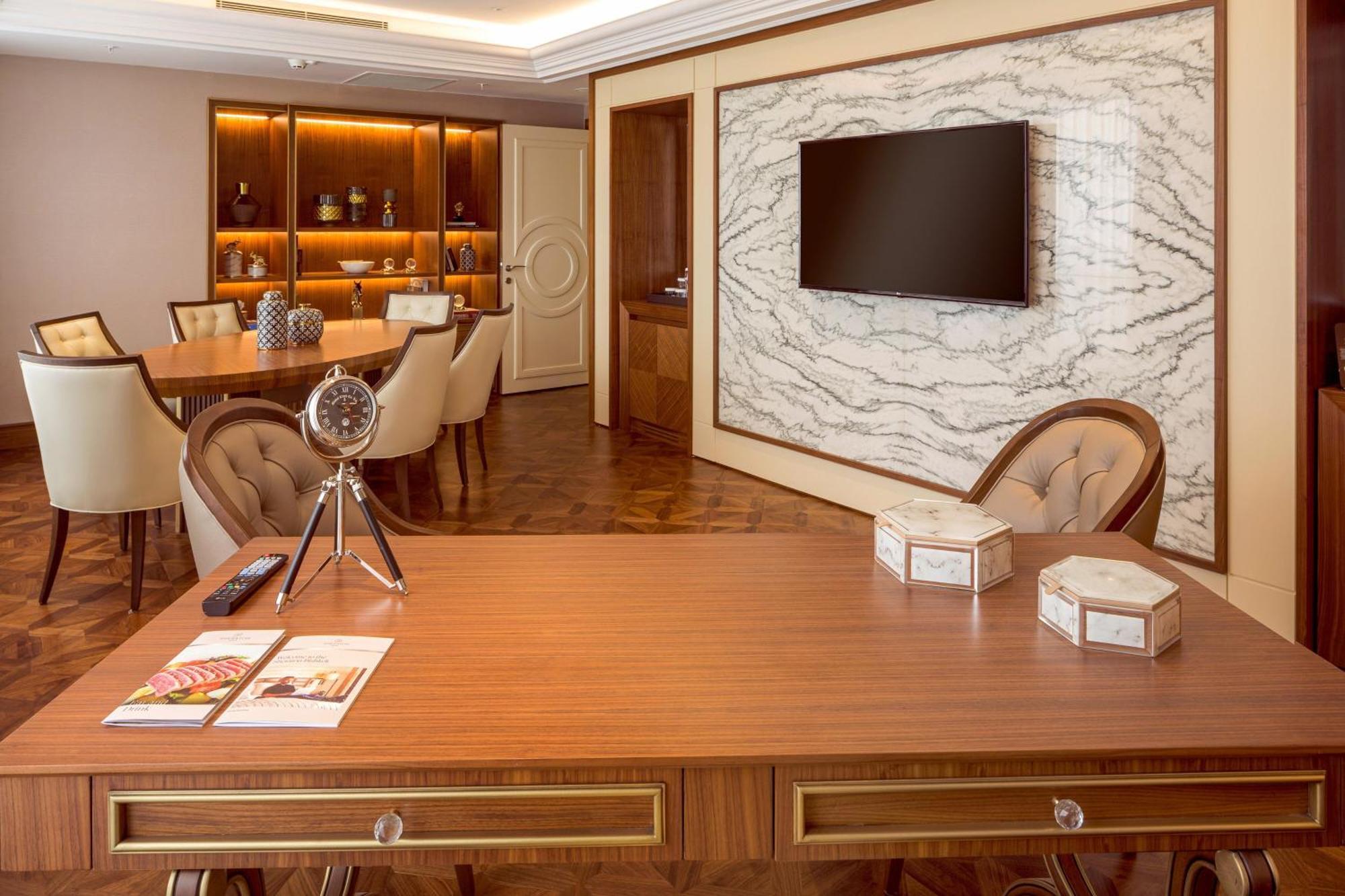 Sheraton Μπισκέκ Εξωτερικό φωτογραφία