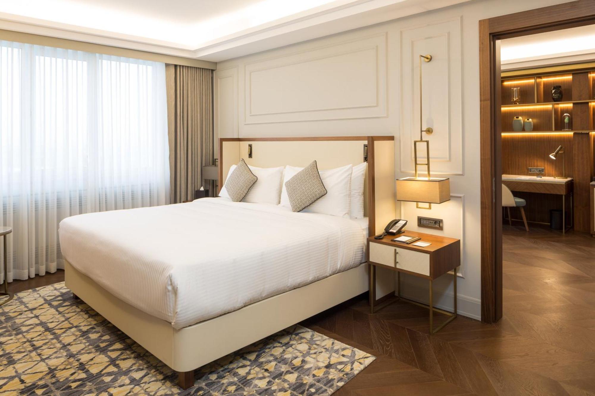 Sheraton Μπισκέκ Εξωτερικό φωτογραφία